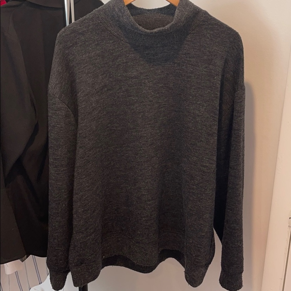 Abercrombie and Fitch sweater